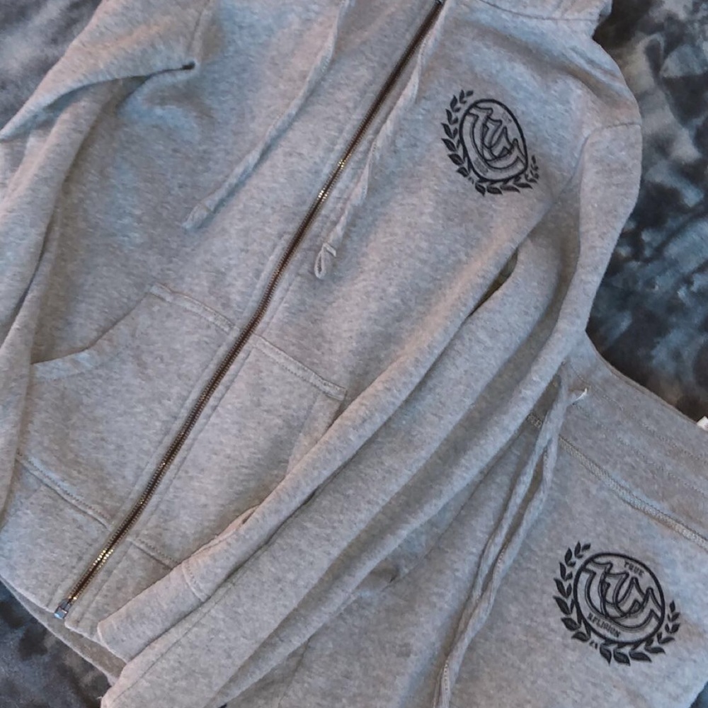 TRUE Religion Sweatsuit